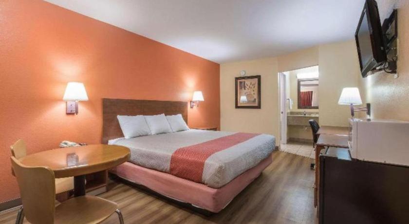 Rodeway Inn & Suites Macon Exterior foto